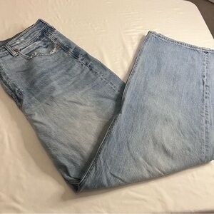 American Eagle Baggy Jean Light Wash Size 16 Regular
